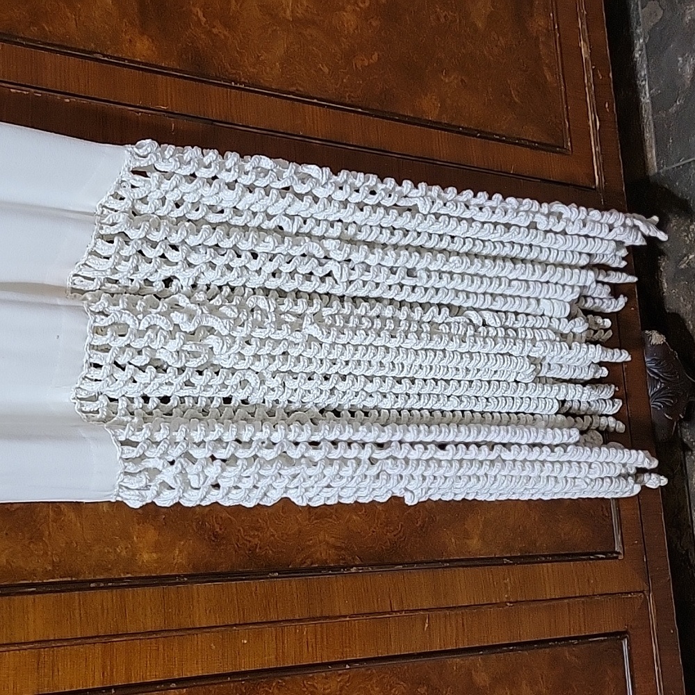ROSSETA GETTY RUFFLES DRESS. - Picture 2 of 2